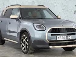 Green Used 2024 Mini Countryman SUV | £32,400 (Fair price)