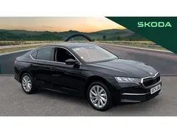 Black New 2024 Skoda Octavia SE L Hatchback | £22,415 (Good price)