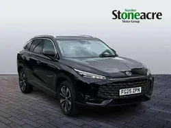 Black New 2025 MG HS SE SUV | £21,995 (Good price)