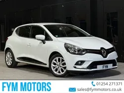 White Used 2016 Renault Clio IV Dynamique Hatchback | £5,695 (Good price)