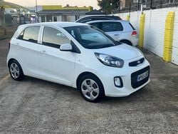 White Used 2015 Kia Picanto 2 Hatchback | £3,495 (Fair price)