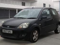 Black Used 2007 Ford Fiesta Zetec Hatchback | £1,195 (Super price)