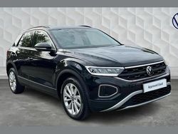 Black Used 2023 VW T-Roc Life SUV | £19,734 (Fair price)