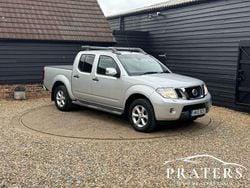 Silver Used 2012 Nissan Navara Tekna Pickup | £4,000 (Fair price)