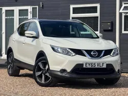 White Used 2015 Nissan Qashqai N-TEC SUV | £4,995 (Good price)