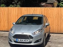 Silver Used 2014 Ford Fiesta Zetec Hatchback | £2,990 (Good price)