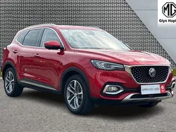 Red Used 2022 MG HS Exclusive SUV | £18,004 (Fair price)