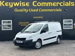 White Used 2016 Peugeot Expert Van | £9,990 (Fair price)
