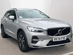 Used 2025 Volvo XC60 Core SUV | £36,990 (Good price)