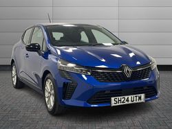 Iron blue Used 2024 Renault Clio V Evolution Hatchback | £15,295 (Fair price)