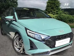 Green New 2025 Hyundai i20 Advanced Hatchback | £17,489 (Fair price)