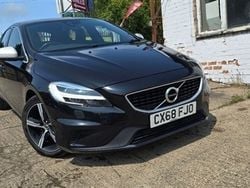 Black Used 2018 Volvo V40 R-Design Estate | £8,821 (Fair price)