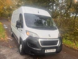 White Used 2022 Peugeot Boxer Van | £9,995 (Good price)