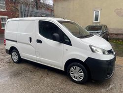 White Used 2015 Nissan NV200 Acenta Van | £2,495 (Good price)