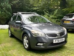 Grey Used 2011 Kia Ceed 2 Estate | £2,250 (Super price)