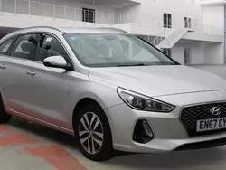 Silver Used 2018 Hyundai i30 SE Estate | £7,990 (Good price)