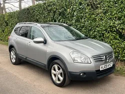 Silver Used 2009 Nissan Qashqai +2 Acenta SUV | £2,750 (Fair price)