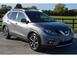 Grey Used 2016 Nissan X-Trail N-Vision SUV | £9,389 (Fair price)