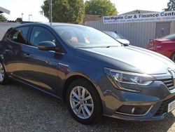 Grey Used 2017 Renault Mégane IV Dynamique Hatchback | £7,295 (Fair price)