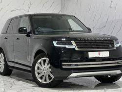 Used 2023 Land Rover Range Rover SE SUV | £95,000 (A bit pricey)