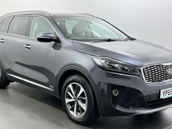 Grey Used 2019 Kia Sorento SUV | £18,868 (Fair price)