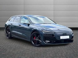 Blue Used 2025 Audi e-tron Performance SUV | £70,491