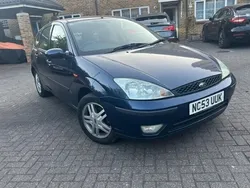 Blue Used 2004 Ford Focus Zetec Hatchback | £895 (Fair price)