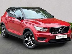 Red Used 2022 Volvo XC40 R-Design SUV | £22,999 (Fair price)