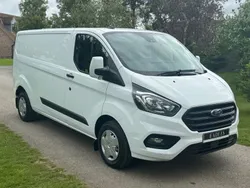 White Used 2023 Ford Transit Custom Trend Van | £17,995 (Good price)