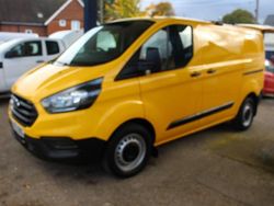 Yellow Used 2022 Ford Transit Custom S | £12,995 (Super price)
