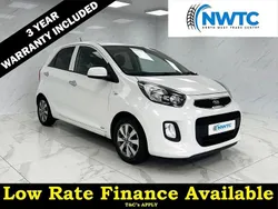 White Used 2016 Kia Picanto 2 Hatchback | £4,895 (Fair price)