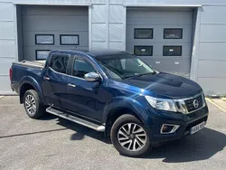 Blue Used 2016 Nissan Navara Acenta+ Pickup | £8,995 (Expensive)