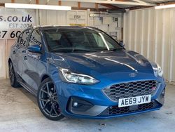 Blue Used 2019 Ford Focus ST Hatchback | £15,890 (Fair price)