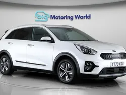 White Used 2020 Kia Niro 3 SUV | £13,800 (Fair price)