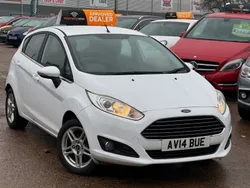White Used 2014 Ford Fiesta Zetec Hatchback | £2,400 (Fair price)