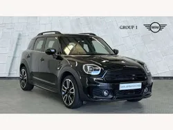 Midnight black ii Used 2023 Mini Cooper Countryman Comfort SUV | £27,490 (Expensive)