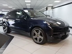 Blue Used 2020 Porsche Macan SUV | £39,449 (A bit pricey)