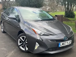 Grey Used 2017 Toyota Prius Business Edition Hatchback | £9,995 (Fair price)