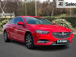 Red Used 2017 Vauxhall Insignia SRi Hatchback | £9,700 (Fair price)