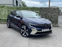 Blue Used 2024 Renault Mégane Iconic Hatchback | £23,990 (Fair price)
