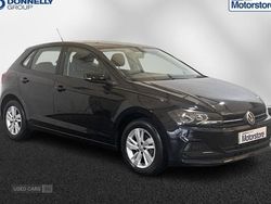 Black Used 2019 VW Polo SE Hatchback | £11,495 (Fair price)