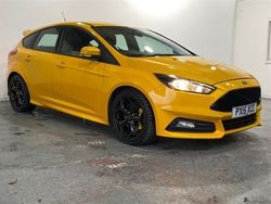 Orange Used 2015 Ford Focus ST Hatchback | £10,895 (Fair price)