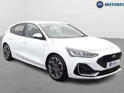 White Used 2022 Ford Focus ST-Line Hatchback | £16,349 (Fair price)