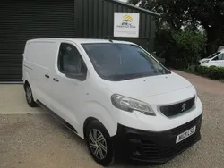 White Used 2021 Peugeot Expert Van | £9,495 (Fair price)