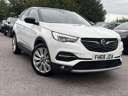White Used 2019 Vauxhall Grandland X Elite SUV | £11,990 (Fair price)