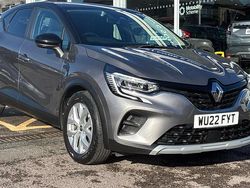 Grey Used 2022 Renault Captur Iconic SUV | £15,291 (Fair price)