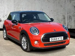 Orange Used 2018 Mini Cooper Hatch Hatchback | £10,058 (Good price)