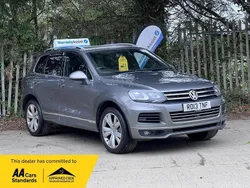 Grey Used 2013 VW Touareg R-line SUV | £9,995 (Fair price)