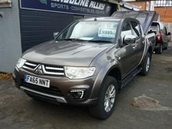 Brown Used 2016 Mitsubishi L200 Pickup | £9,995 (Fair price)