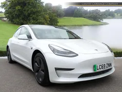 White Used 2019 Tesla Model 3 Long Range Sedan | £14,900 (Fair price)